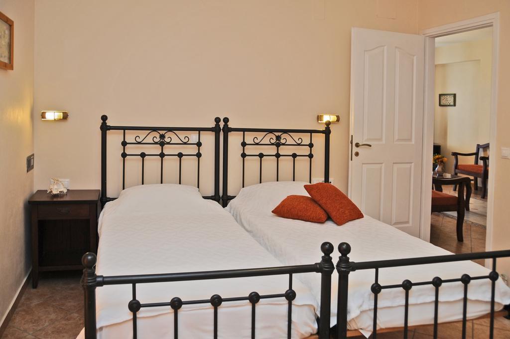 Aparthotel Akti Aegeou à Agios Sostis  Extérieur photo